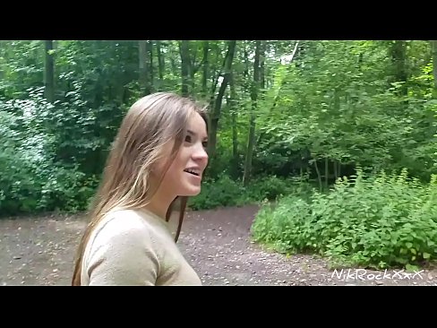 ❤️ اقترحت على إيفيلينا أن نمارس الجنس معه في مكان عام! قالت نعم. ثم أنا مارس الجنس معها في الحمار ونائب الرئيس في فمها. ثم استاءت نفسها.