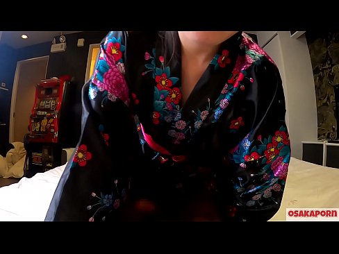 ❤️ فتاة شابة تنكرية تحب ممارسة الجنس مع هزة الجماع مع بخ في فارس وسام. فتاة آسيوية مع كس مشعر وأثداء جميلة بالزي الياباني التقليدي في فيديو للهواة يظهر الاستمناء مع اللعب اللعينة. ساكورا 3 أوساكابورن.